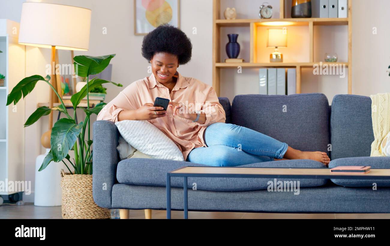 Laughing female funny hi-res stock photography and images - Alamy, image size:1300x821