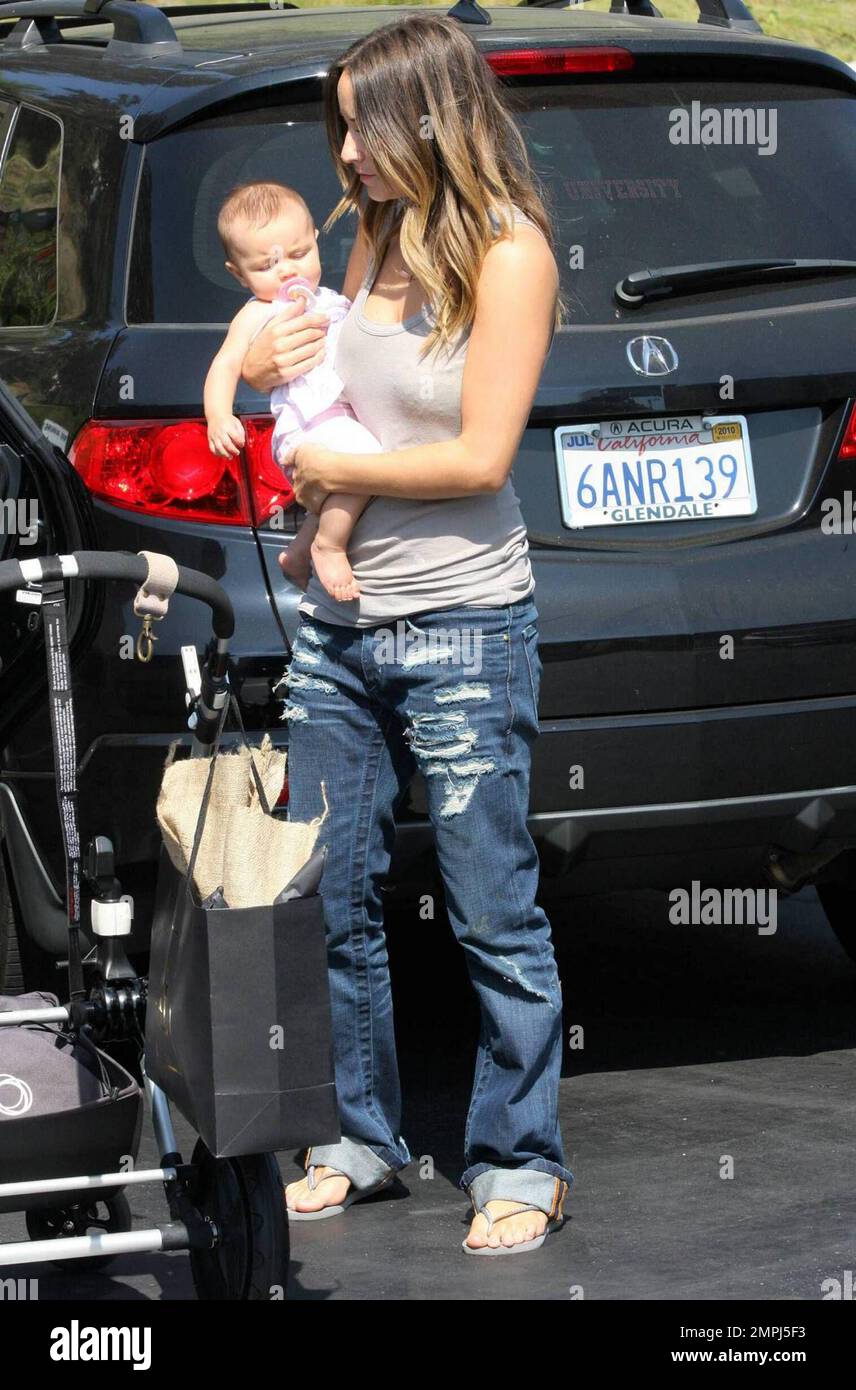 Cam Gigandet has a family lunch with girlfriend Dominique Geisendorff ...