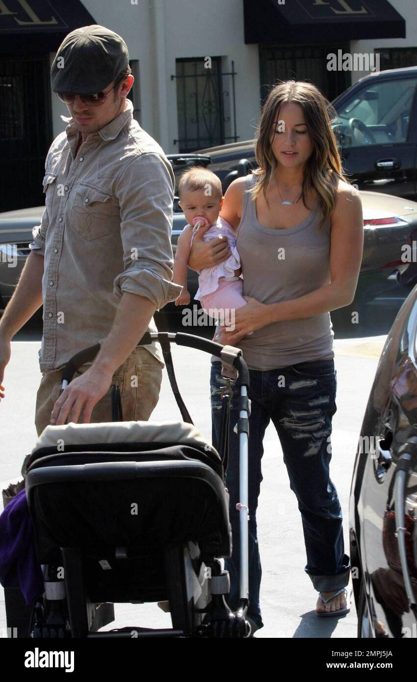 Cam Gigandet has a family lunch with girlfriend Dominique Geisendorff ...