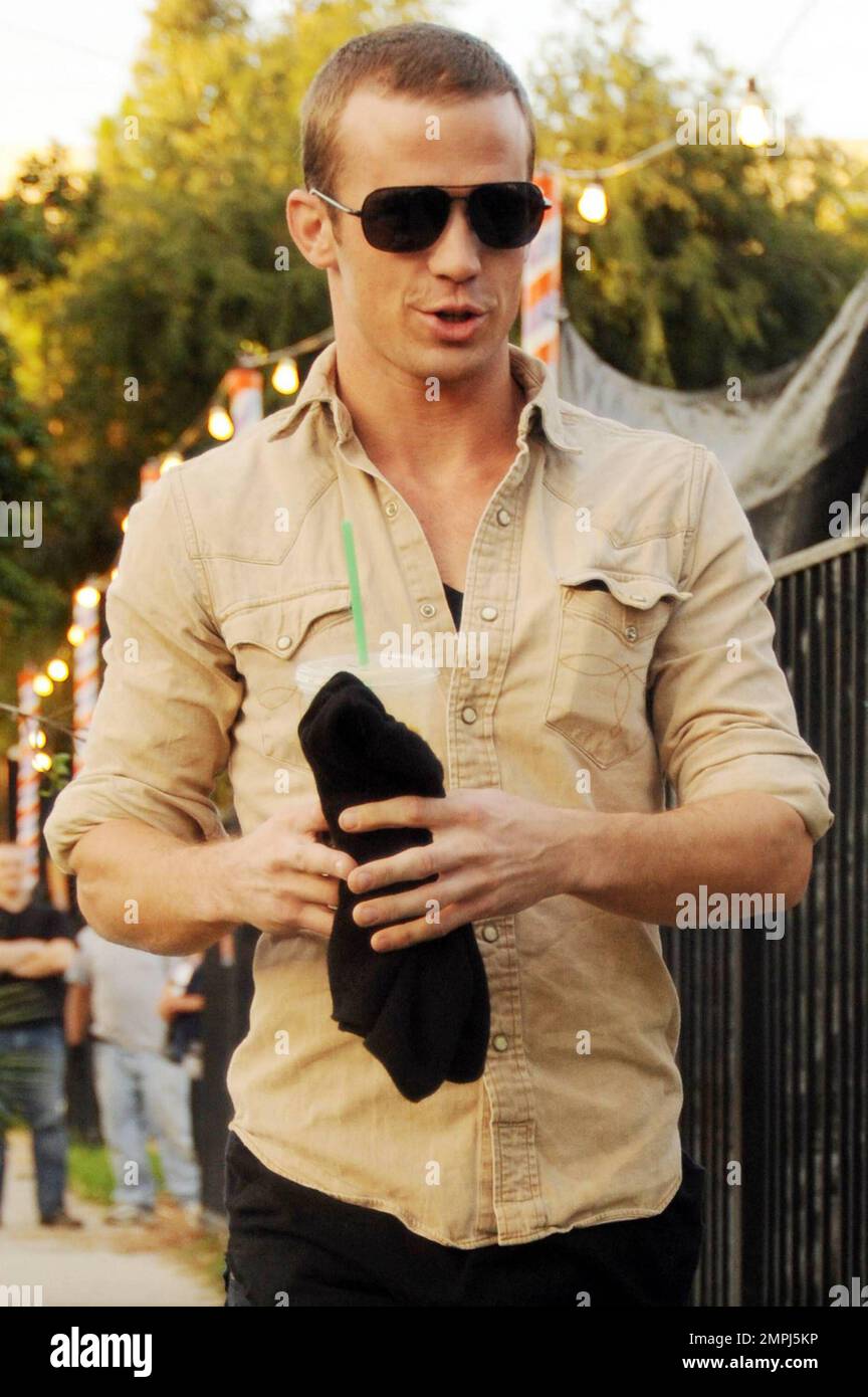 Actor Cam Gigandet of "Twilight" and "The O.C." fame visits Mr. Bones ...