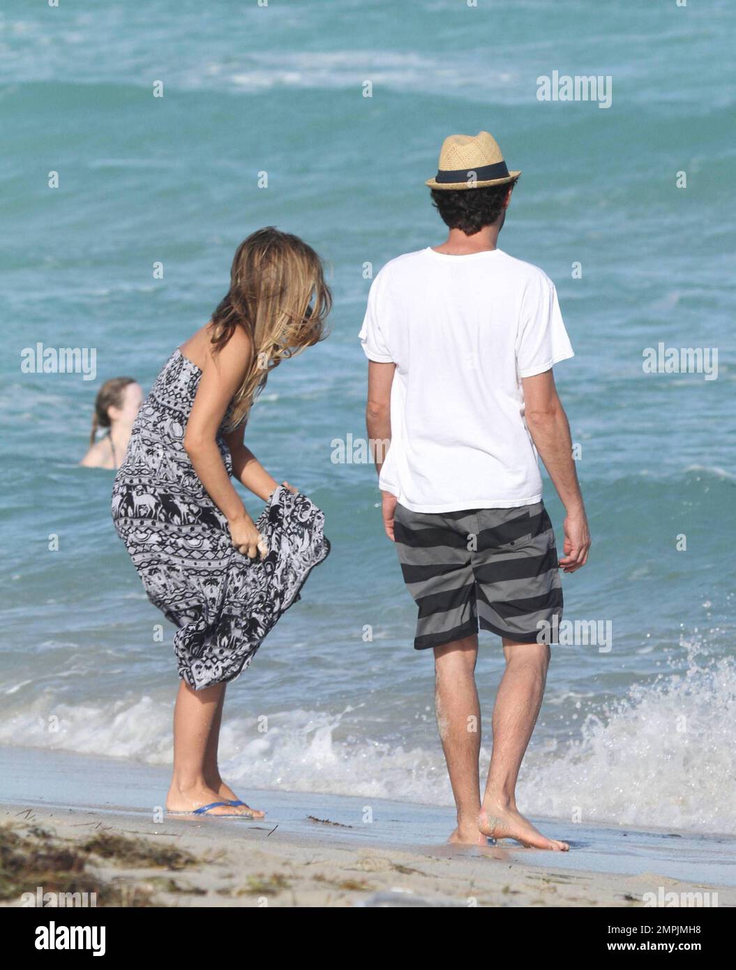 Carmen Electra looks windswept as she takes a stroll on Miami Beach in ...