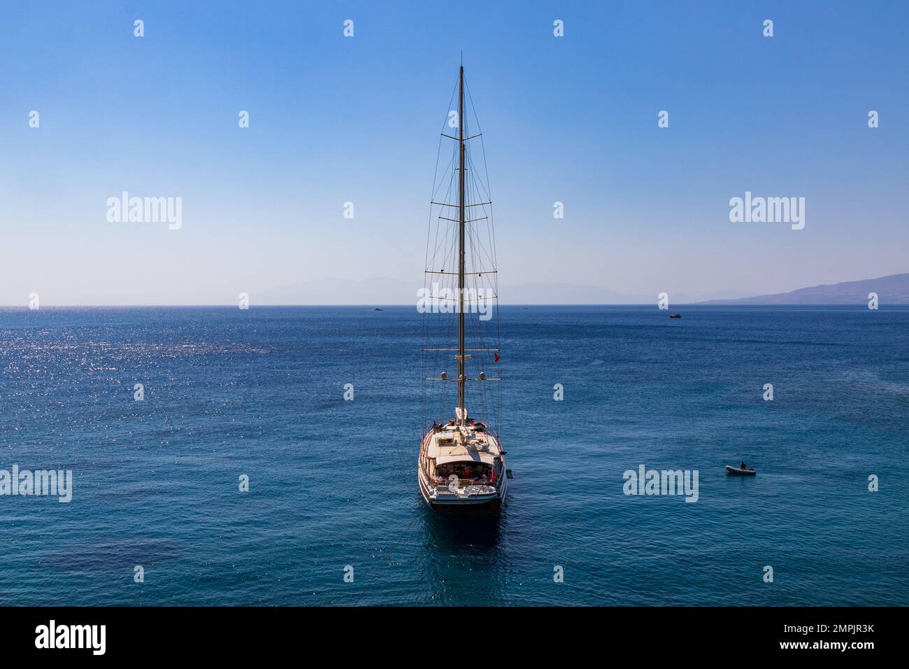 luxury yacht moored in Aegean sea Stock Photo - Alamy