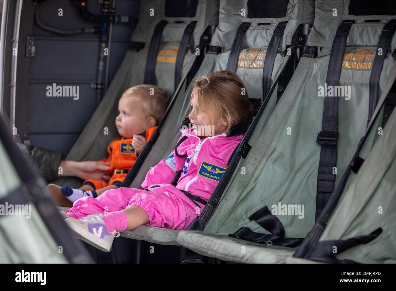 Family members of Paratroopers assigned to the Combat Aviation Brigade