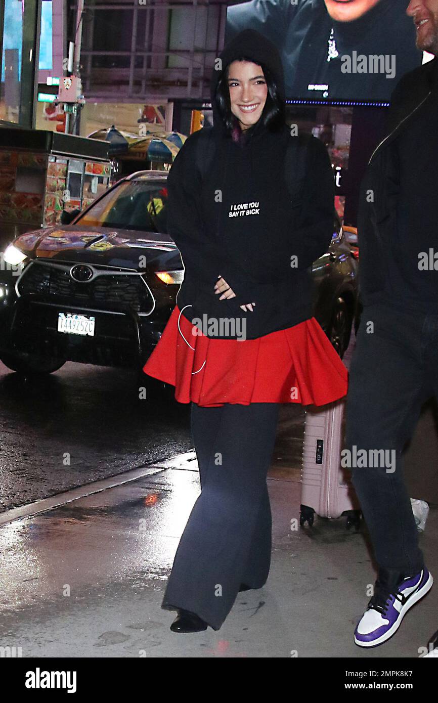 Charli D'Amelio outside of ‘CBS This Morning’ -PICTURED: Charli D
