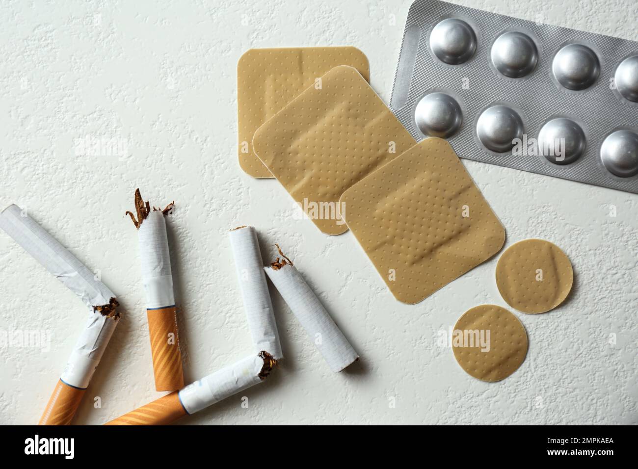 smoking cigarettes and shingles The Effects of Smoking on Your Skin Health smoking cigarettes and shingles The Effects of Smoking on Your Skin Health