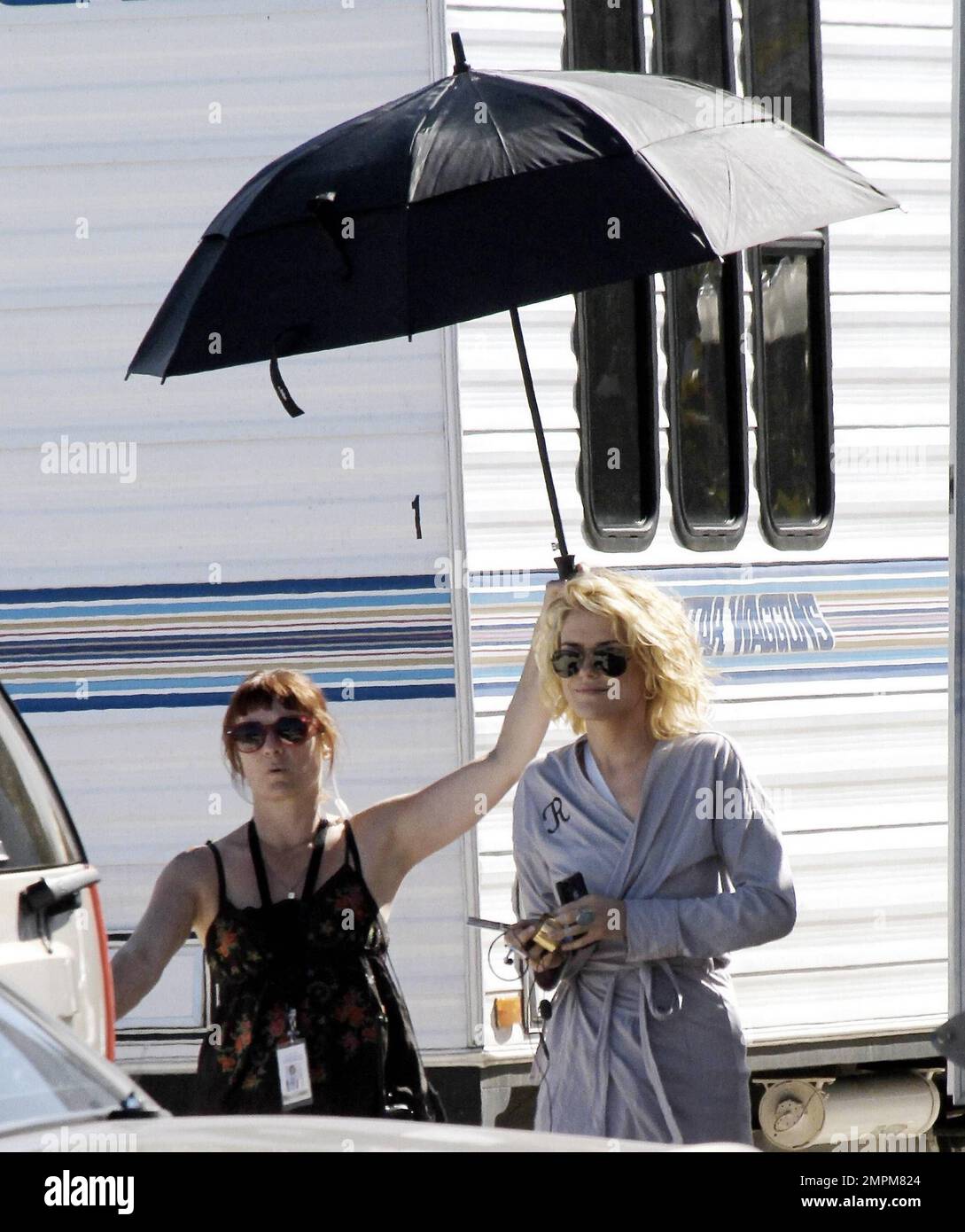 Rachael Taylor on the set of the new 