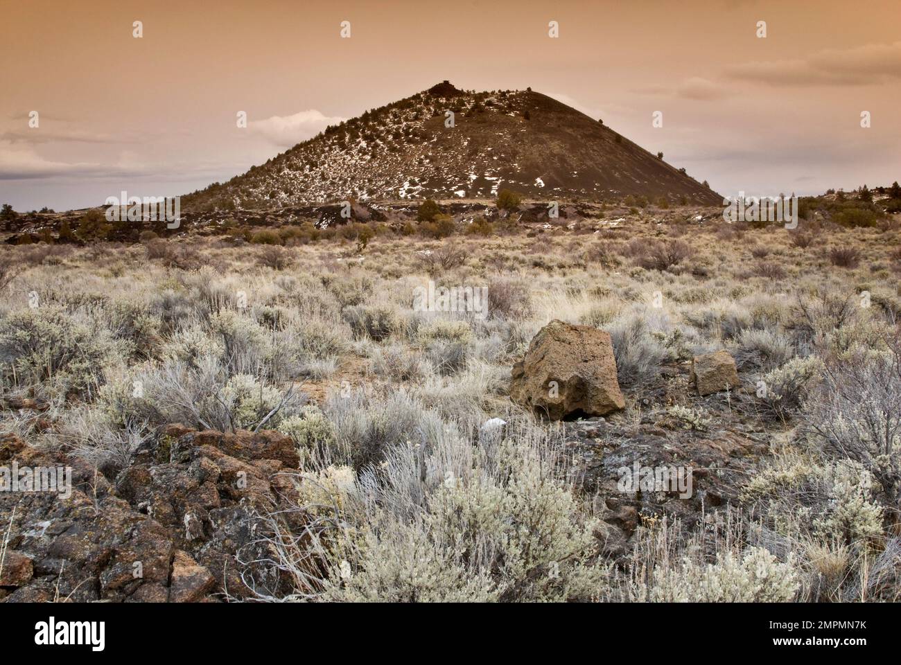 Schonchin Butte volcano at Lava Beds National Monument, California, USA