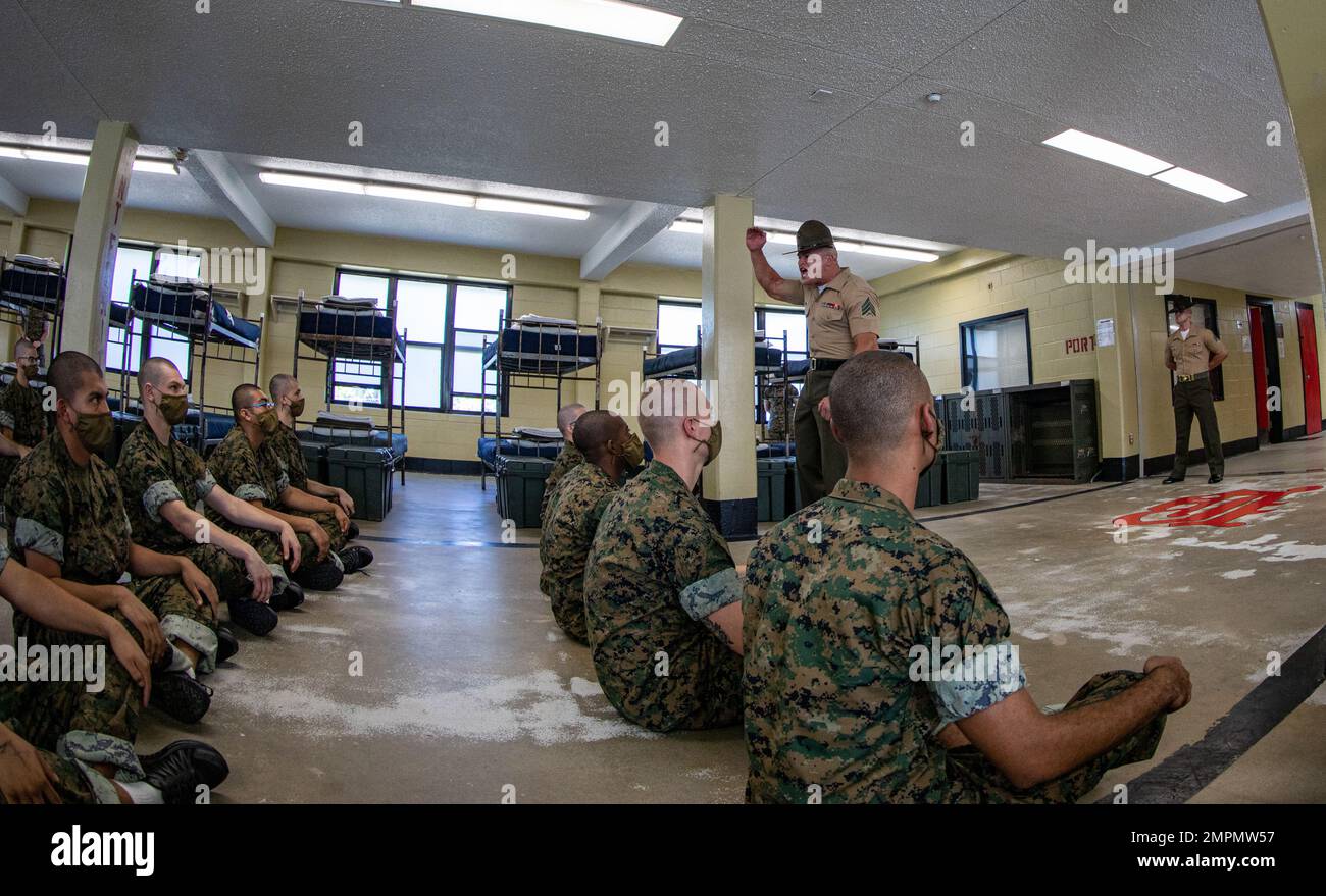 Recruits with Bravo Company, 1st Recruit Training Battalion, meet their ...