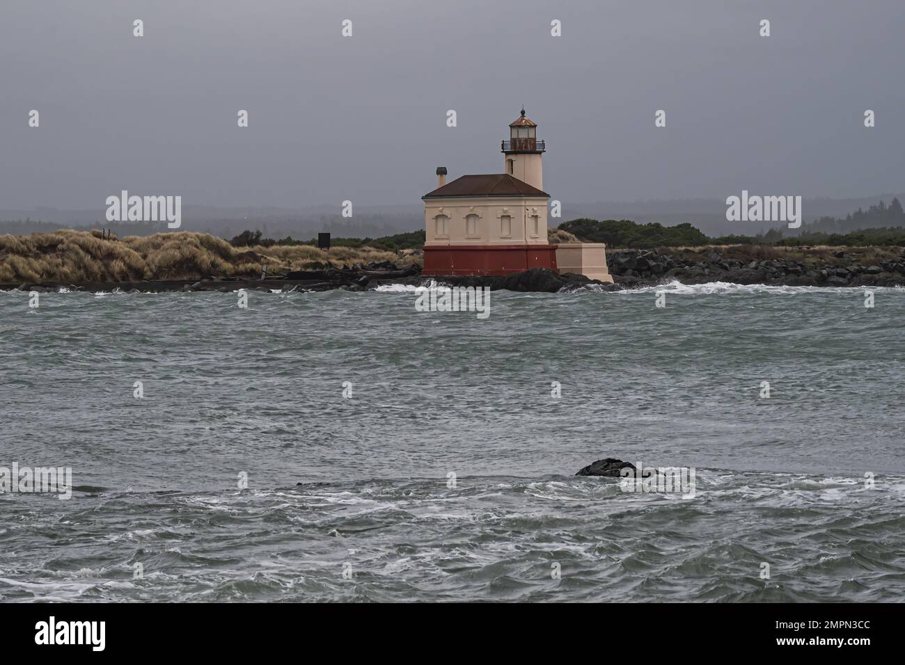 High tide levels on the Coquille River Stock Photo Alamy