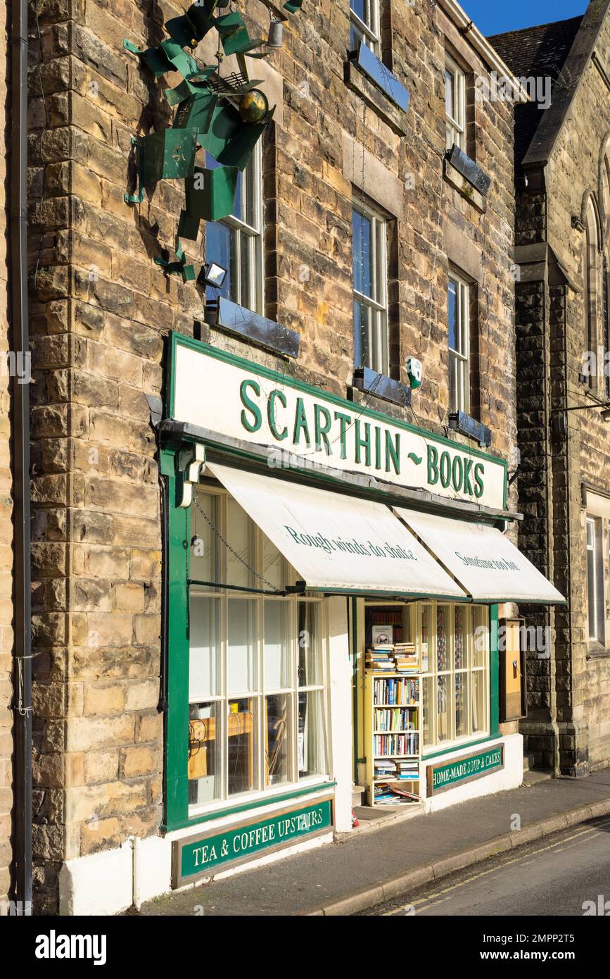 Cromford Village Cromford Derbyshire Scarthin books a bookstore and cafe on The Promenade Cromford Derbyshire Dales Derbyshire England UK GB Europe Stock Photo