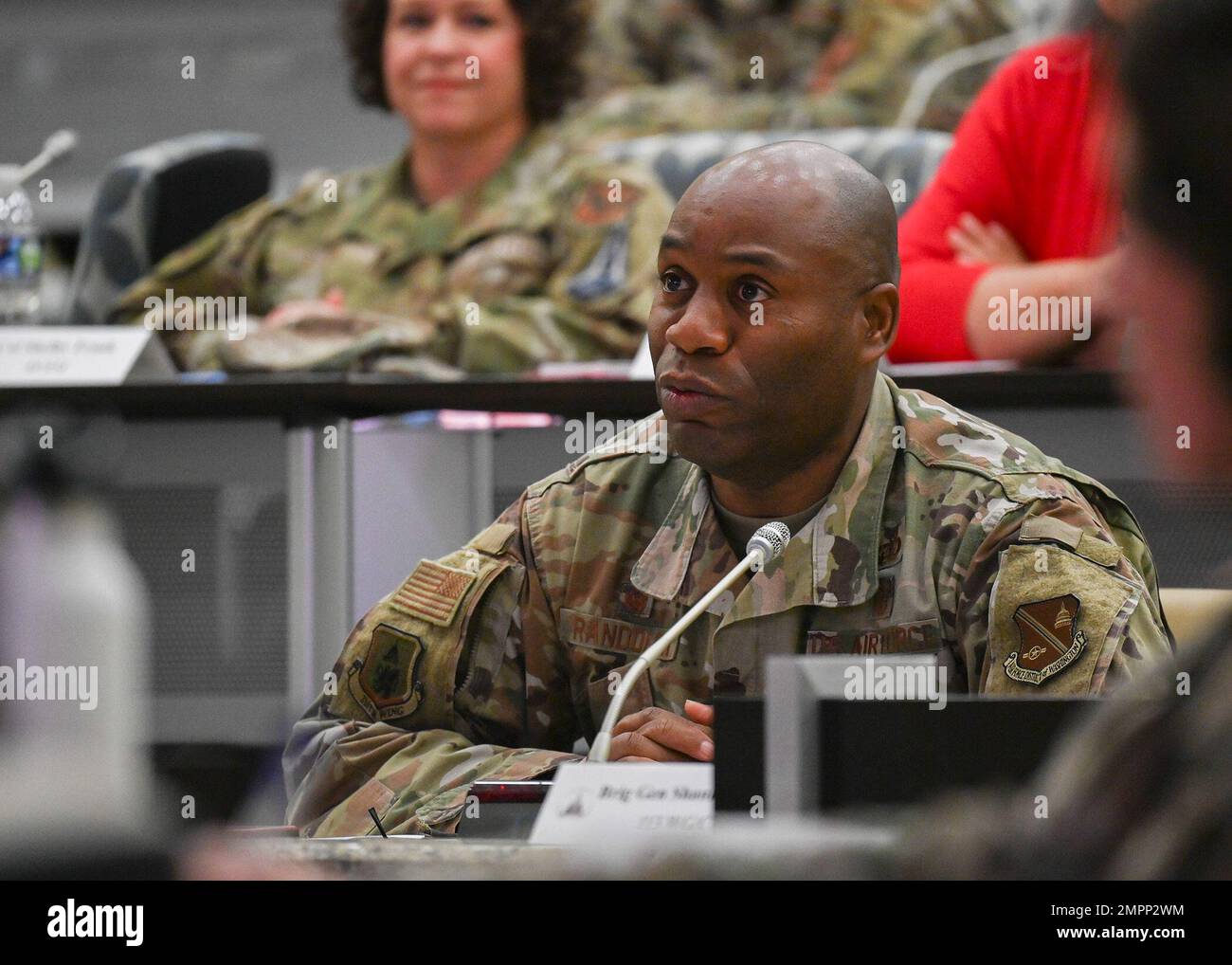 Simonsinek hi-res stock photography and images - Alamy