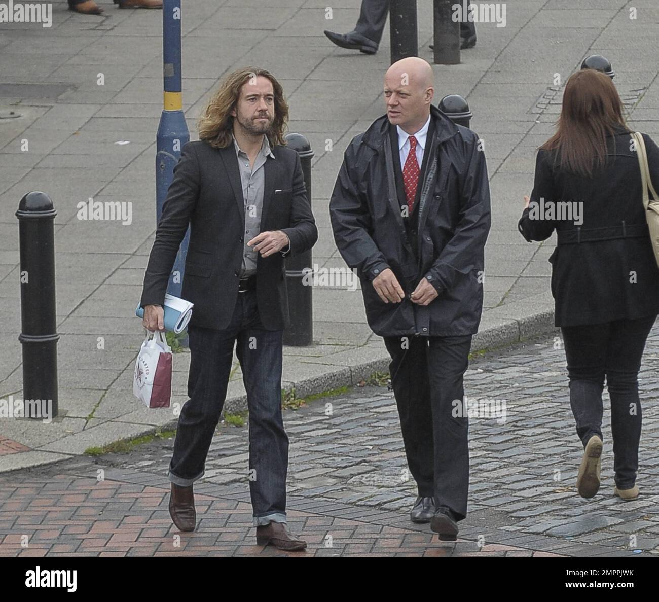 Justin Lee Collins was seen leaving St Albans Crown Court after the jurors were sent home due to one of them being ill. They jury is still deliberating on the harassment case against Collins brought upon by his ex-girlfriend Anna Larke. The jury is expected to return to court on Tuesday to continue deliberating. London, UK. 8th October 2012. Stock Photo