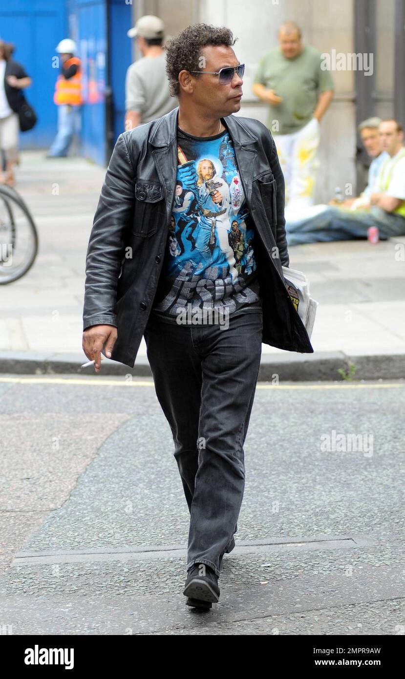 EXCLUSIVE!! "Coronation Street" star Craig Charles, also a stand-up