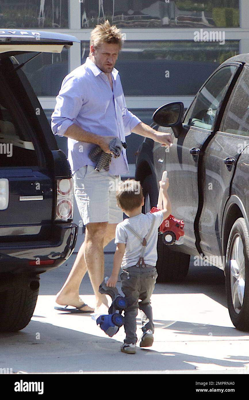 EXCLUSIVE!! Curtis Stone, his wife Lindsay Price and their two sons