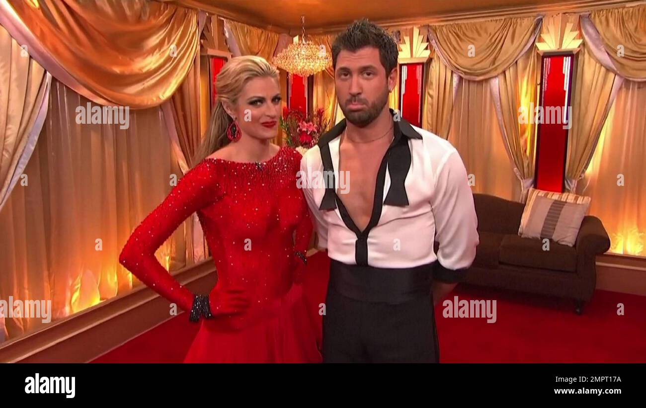Maksim Chmerkovskiy And Erin Andrews Kiss