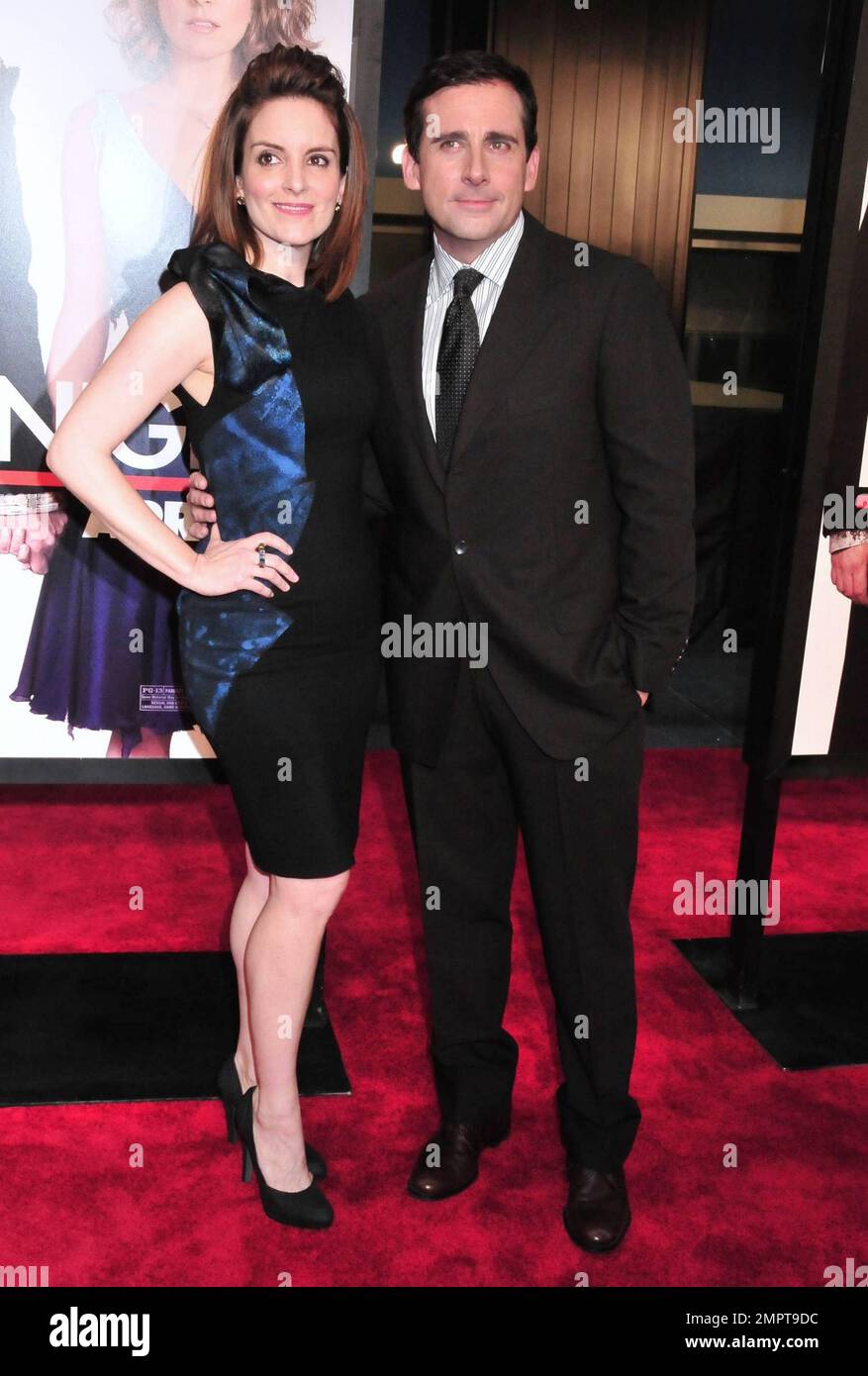 https://c8.alamy.com/comp/2MPT9DC/tina-fey-and-steve-carell-at-the-premiere-of-date-night-at-the-ziegfeld-theatre-in-new-york-ny-4610-2MPT9DC.jpg