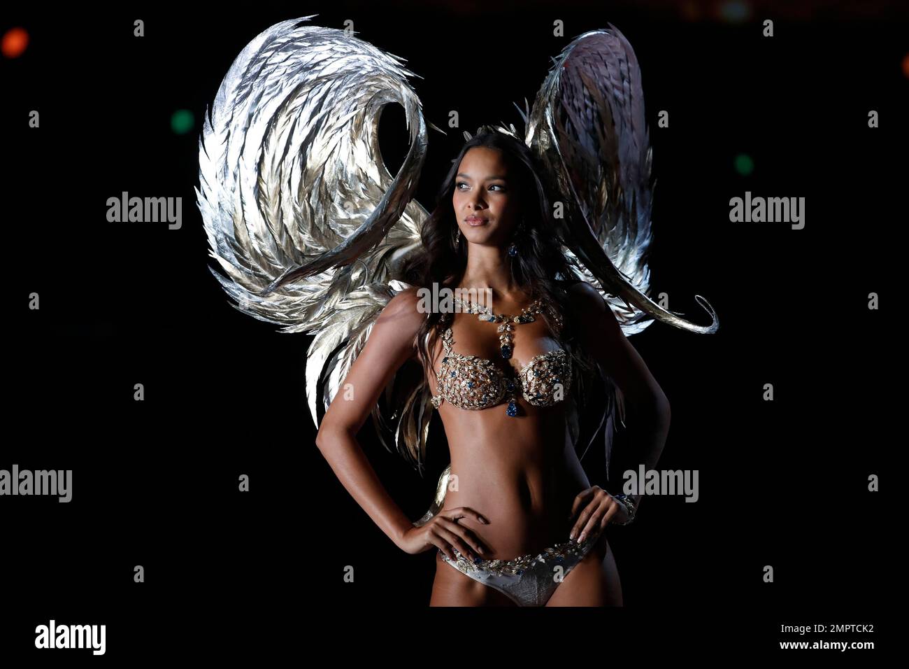 Brazilian model Lais Ribeiro wears the $2 million Champagne Nights Fantasy  Bra by Mouawad on stage, during the Victoria's Secret fashion show at the  Mercedes-Benz Arena in Shanghai, China, Monday, Nov. 20