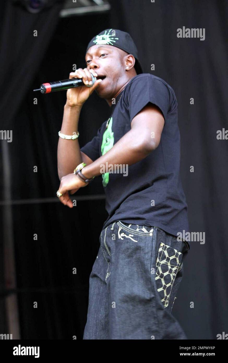 Dizzy Rascal 2003 Dizzie rascal hi-res stock photography and images - Alamy
