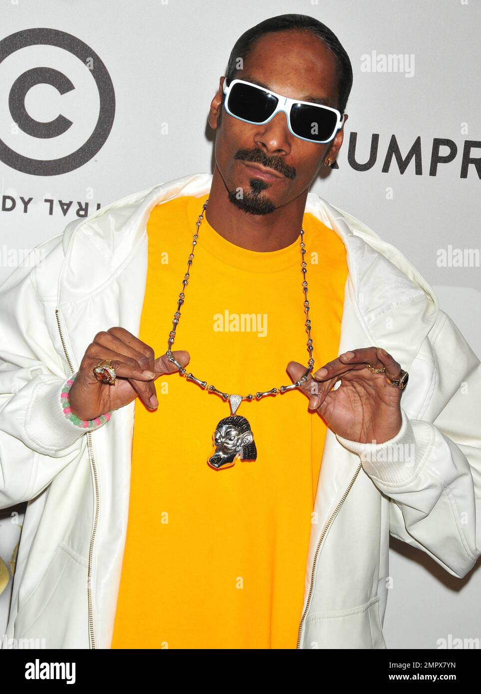 Snoop Dogg poses on the gold carpet at Comedy Central's Roast of Donald  Trump held at the Hammerstein Ballroom. New York, NY. 03/09/11 Stock Photo  - Alamy