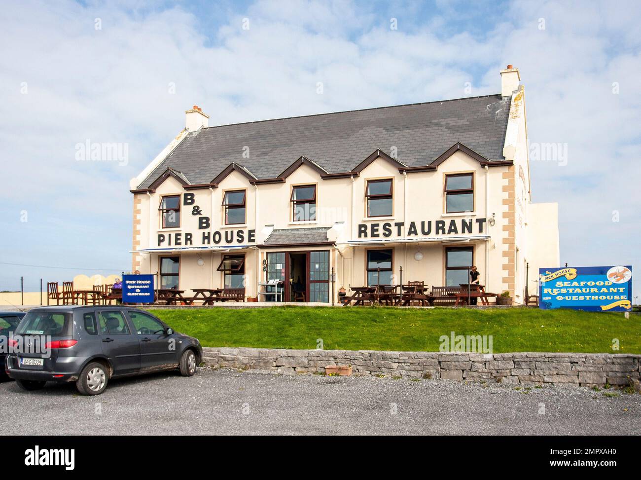 Island B&B guesthouse accommodation restaurant in Ireland. Pier House B&B Inishmore Aran Islands County Galway Ireland. Stock Photo