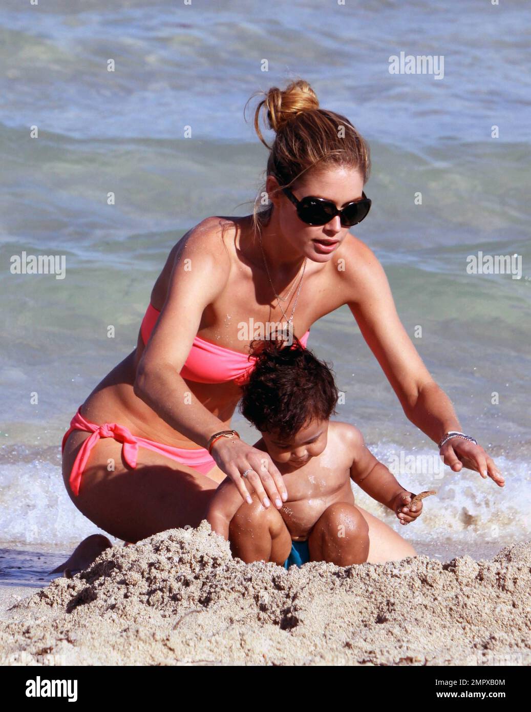 Doutzen kroes and phyllon joy gorre hi-res stock photography and images -  Alamy