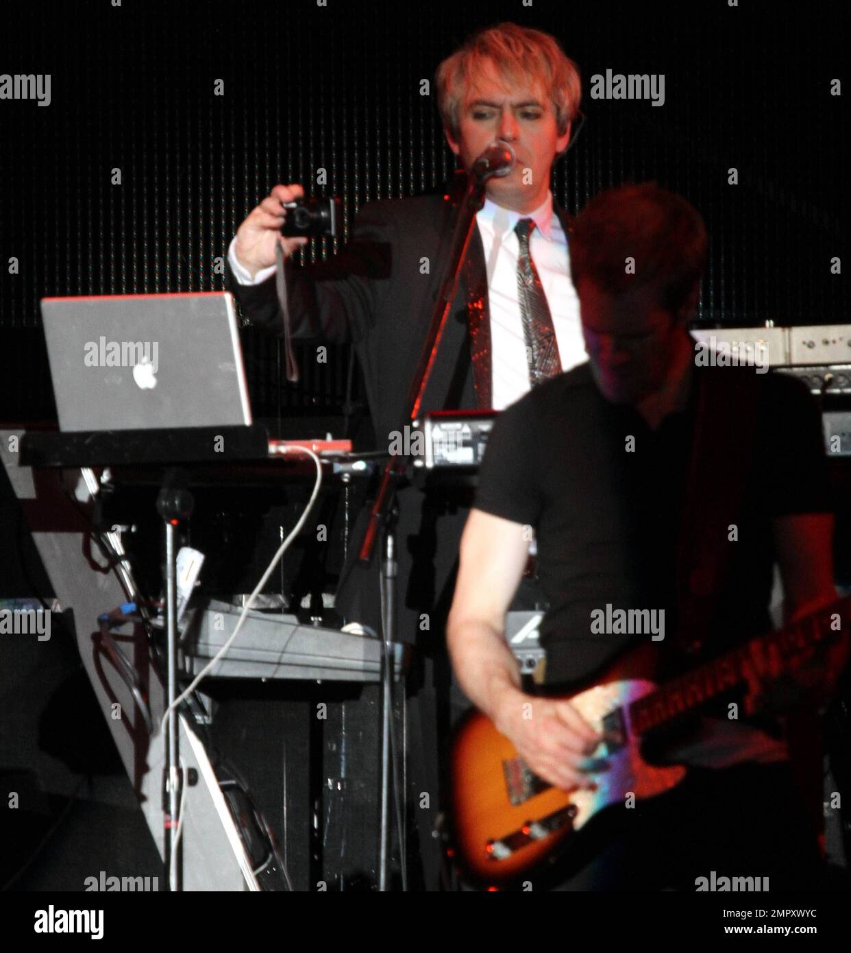 Nick rhodes keyboard hi-res stock photography and images - Alamy