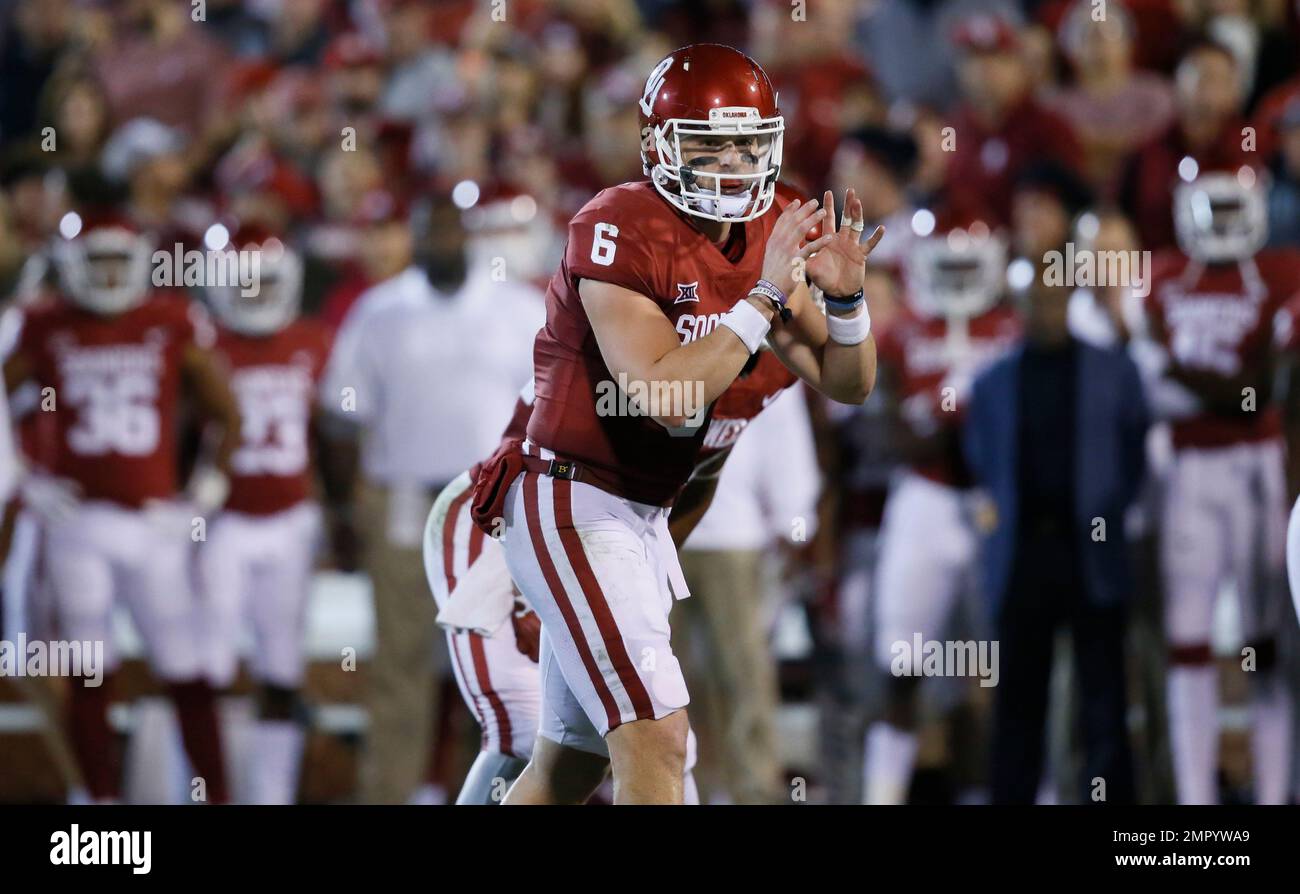 Oklahoma quarterback Baker Mayfield (6) during an NCAA college football game against TCU in