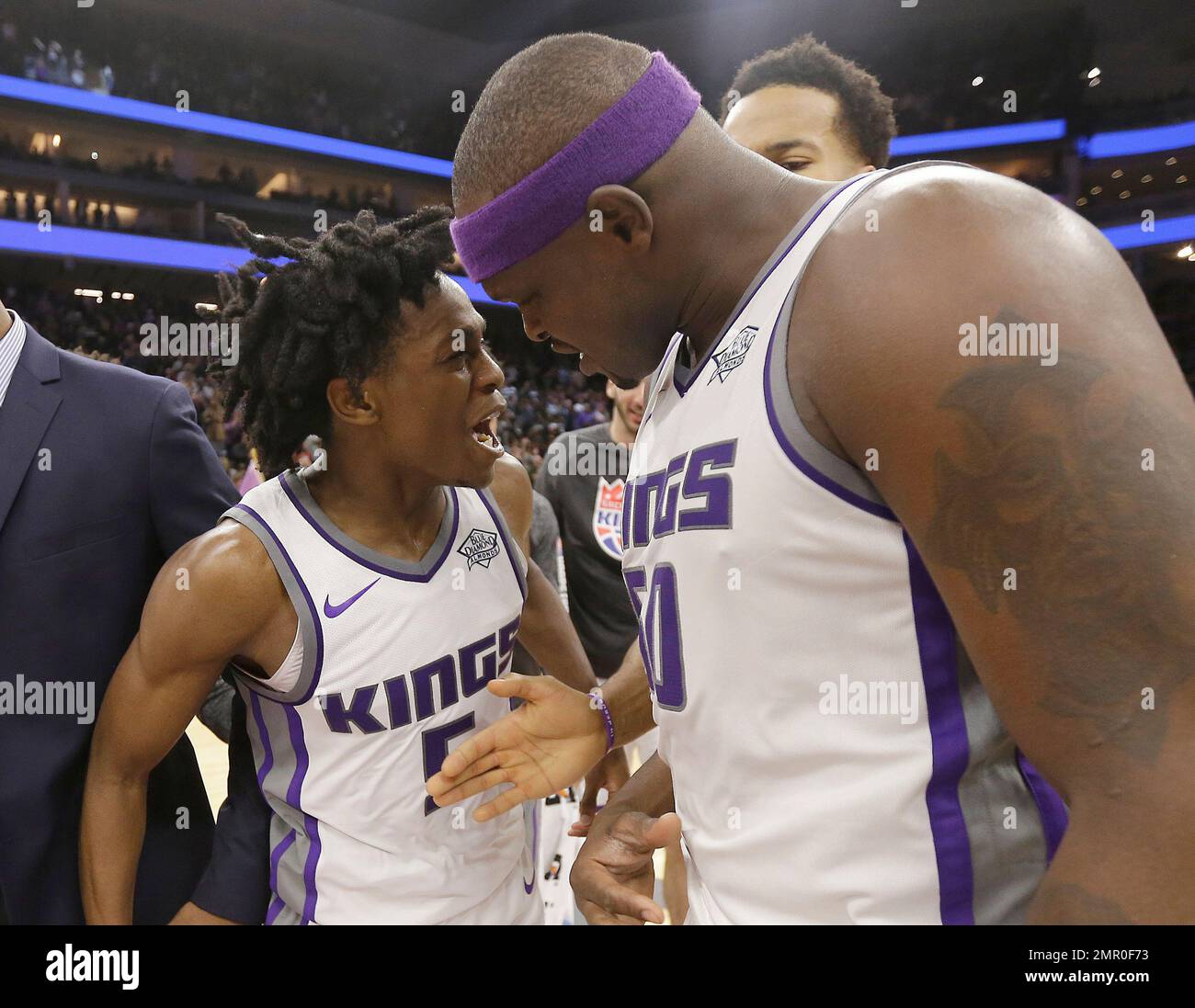 sacramento-kings-guard-deaaron-fox-left-is-congratulated-by-teammate-zach-randolph-after-the-kings-defeated-the-philadelphia-76ers-109-108-in-an-an-nba-basketball-game-thursday-nov-9-2017-in-sacramento-calif-fox-put-the-kings-ahead-in-the-final-15-seconds-ap-photorich-pedroncelli-2MR0F73.jpg