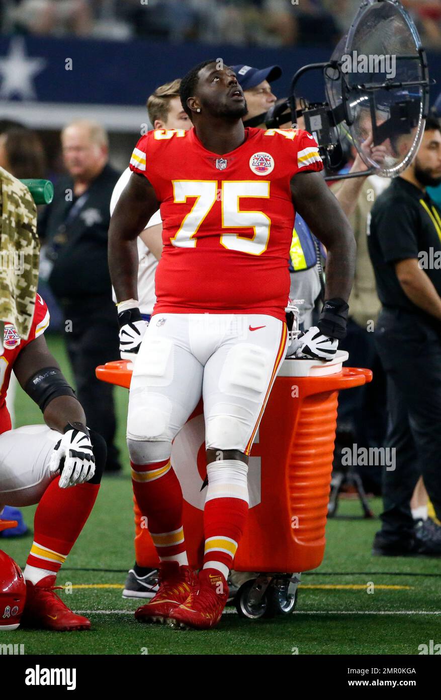 Chiefs cowboys stream hotsell