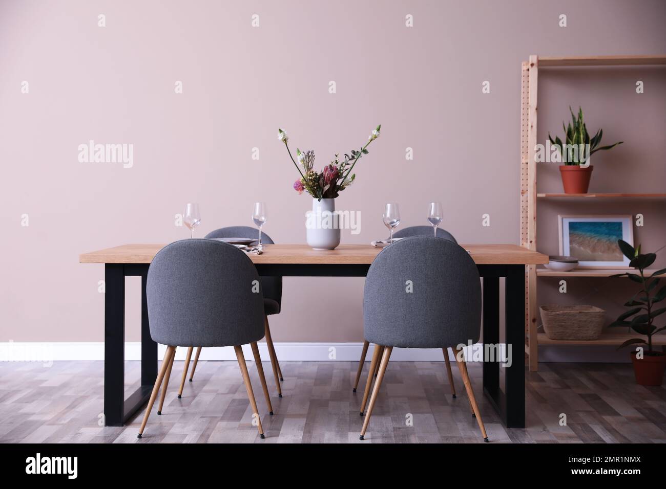 Modern dining room interior with stylish furniture Stock Photo - Alamy