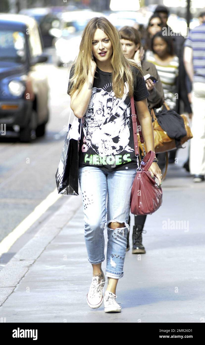 Converse all star sales t shirts uk