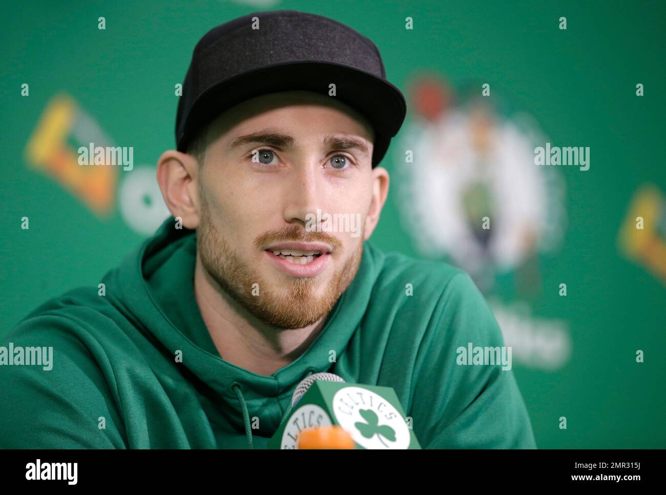 Hornets' Gordon Hayward Out Indefinitely After Undergoing MRI on Ankle  Injury, image size:1300x966