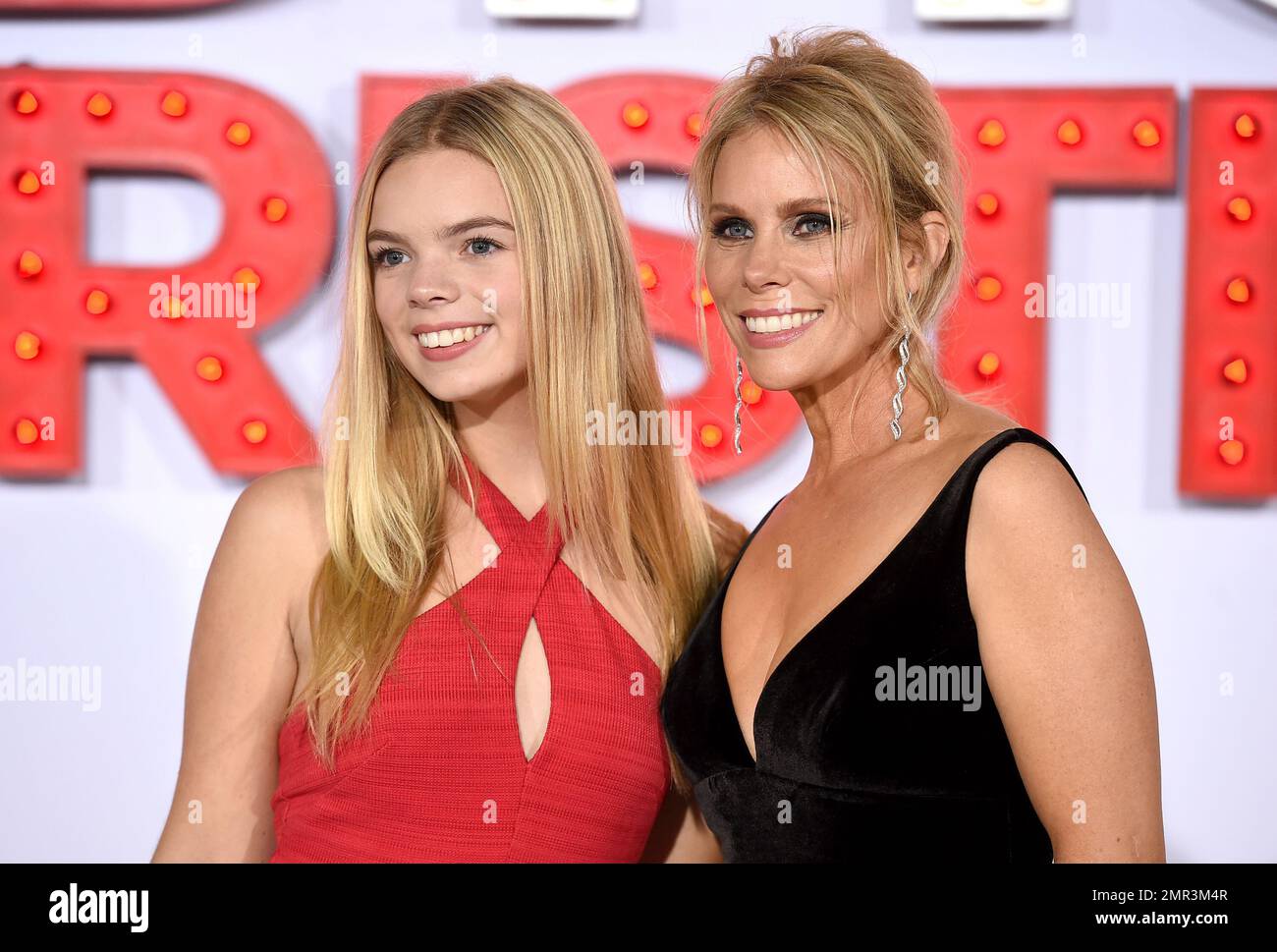 What Happened To Cheryl Hines Daughter