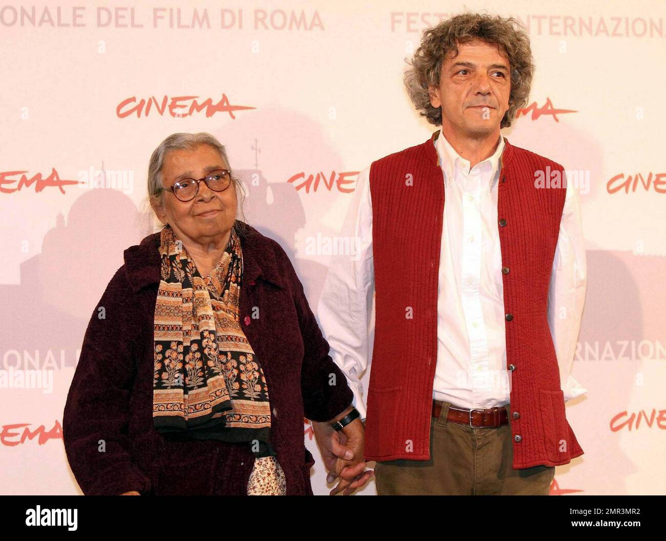 Mahasweta Devi and Italo Spinelli at the 'Gangor' photocall during The 5th International Rome Film in Rme, Italy. 10/30/10. Stock Photo