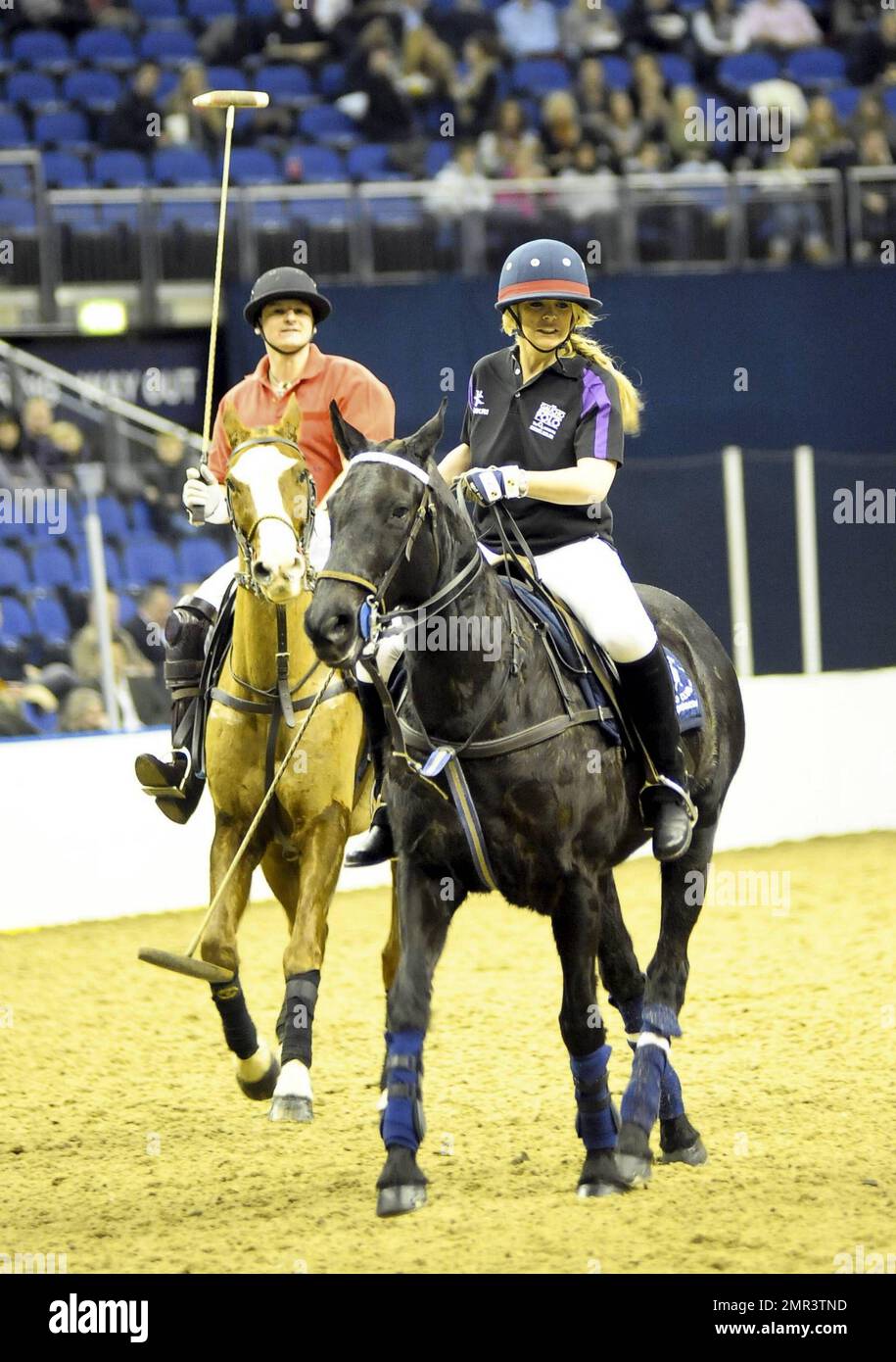 Logan Bushell Indoor horse arena uk hi-res stock photography and images - Alamy
