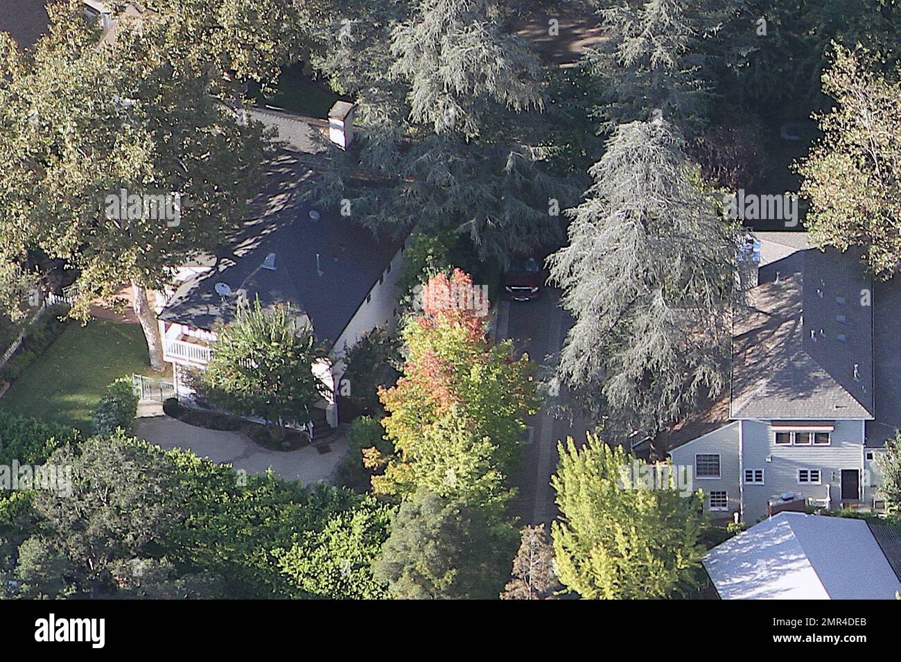 EXCLUSIVE!! How much would you pay to live next door to Brad Pitt and