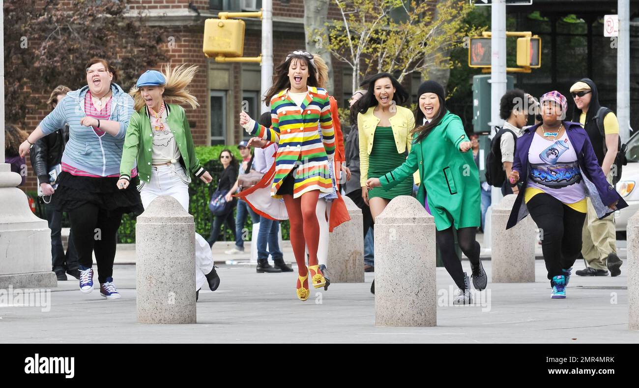 Heather Morris, Lea Michele, Jenna Ushkowitz and more are on location