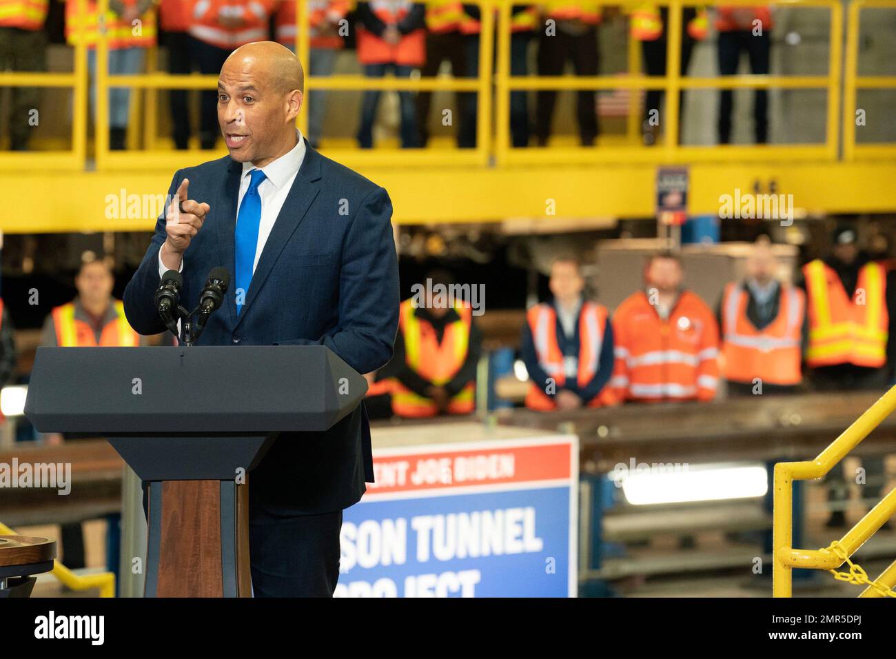 New York, NY, USA. 31st Jan, 2023. Cory Booker at the press conference for President Joe Biden Announces $292 Million “Mega Grant” Funding for Hudson Tunnel Project, Chelsea, Manhattan, west side, New York, NY January 31, 2023. Credit: Kristin Callahan/Everett Collection/Alamy Live News Stock Photo