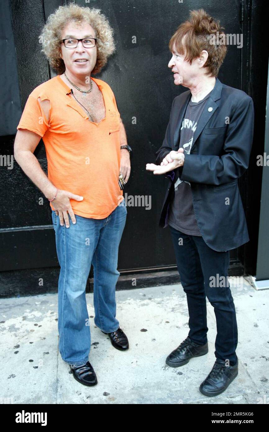 Rodney Bingenheimer at the official unveiling of Guitartown on the