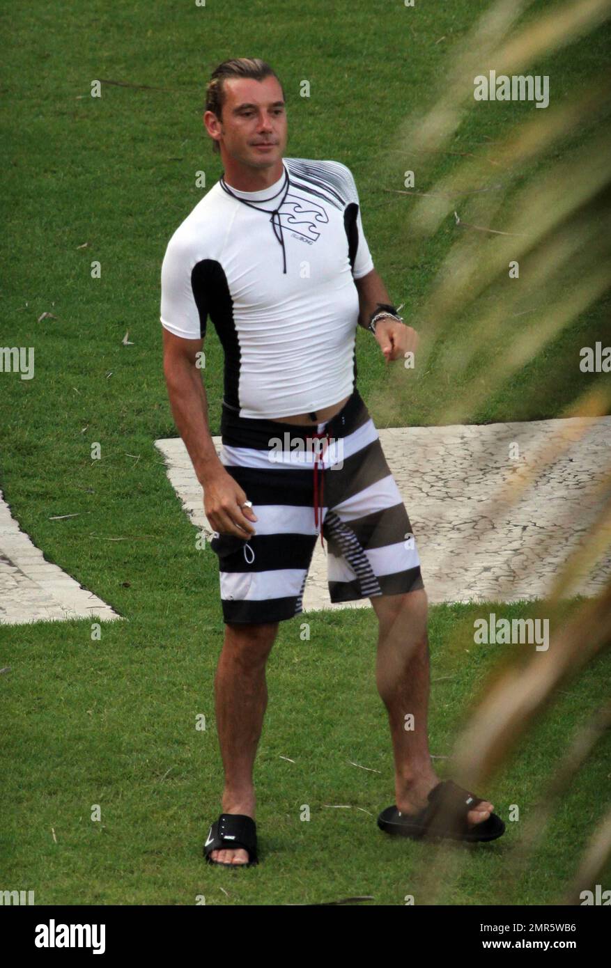 EXCLUSIVE!! Gwen Stefani, husband Gavin Rossdale and the couple's two