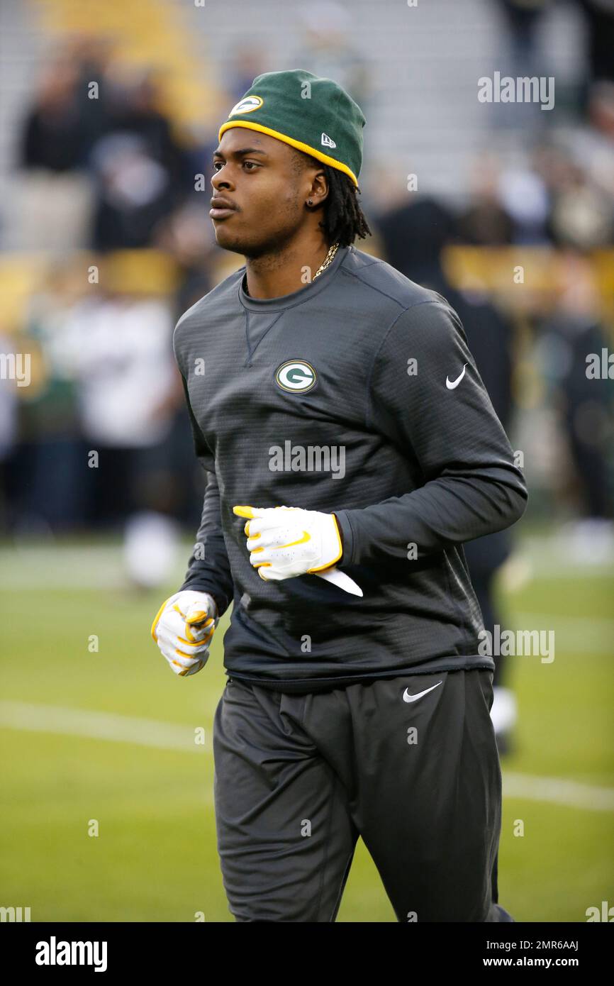 Green Bay Packers wide receiver Davante Adams warms up before an NFL