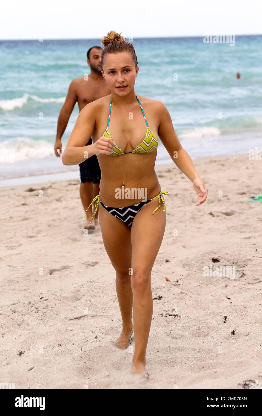 Hayden Panettiere spends Labour Day weekend with friends wearing a colorful  bikini and taking a dip in the ocean near her fiancé's beach home.  Hollywood Beach, FL. 1st September 2013 Stock Photo -