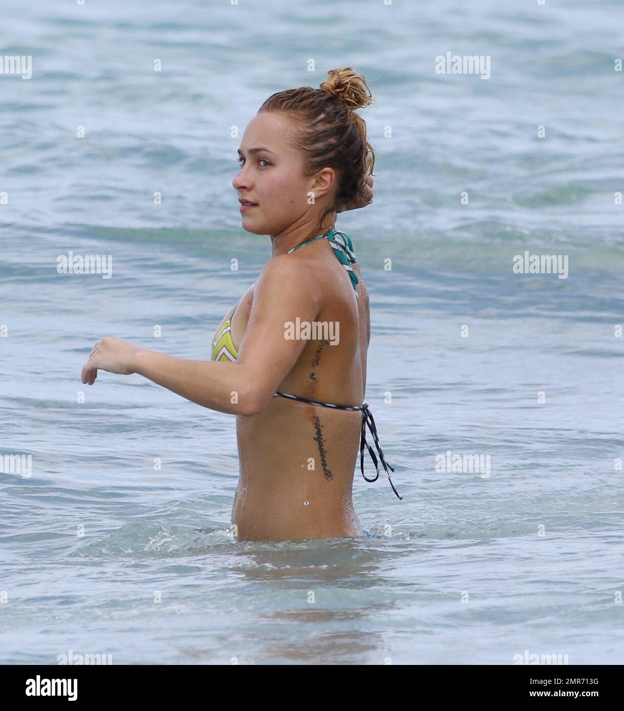 Hayden Panettiere spends Labour Day weekend with friends wearing a