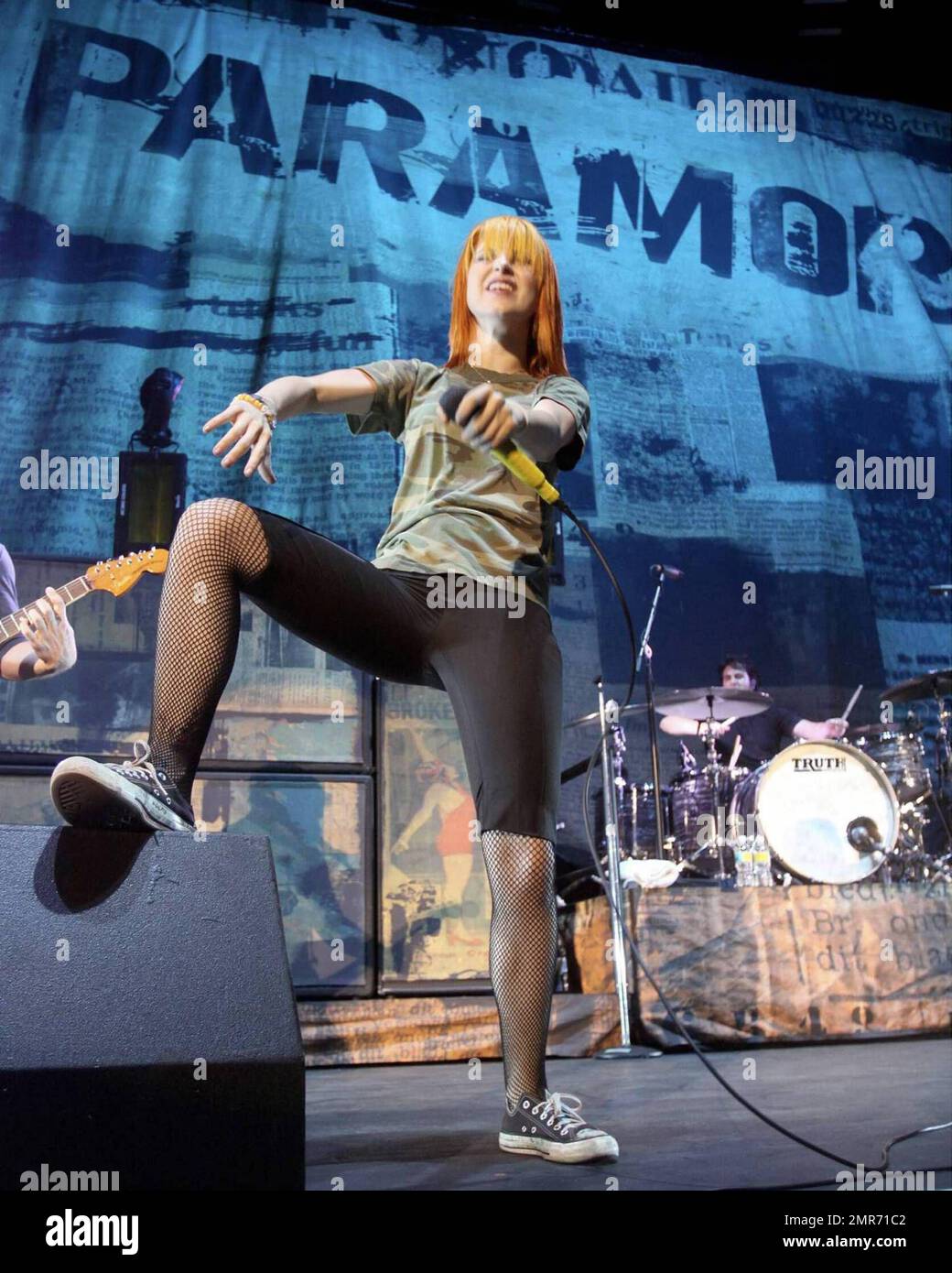 Paramore Lead Singer Hayley Williams Rocks Her Trademark Red Hair Live Paramore Lead Singer Hayley Williams Rocks Her Trademark Red Hair Live