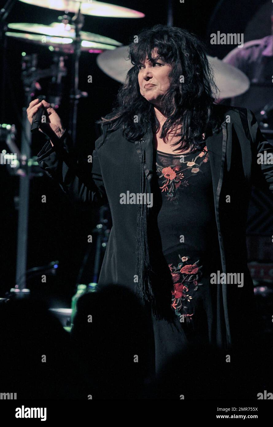 Ann Wilson of 'Heart' performs live in concert at the Koka Booth