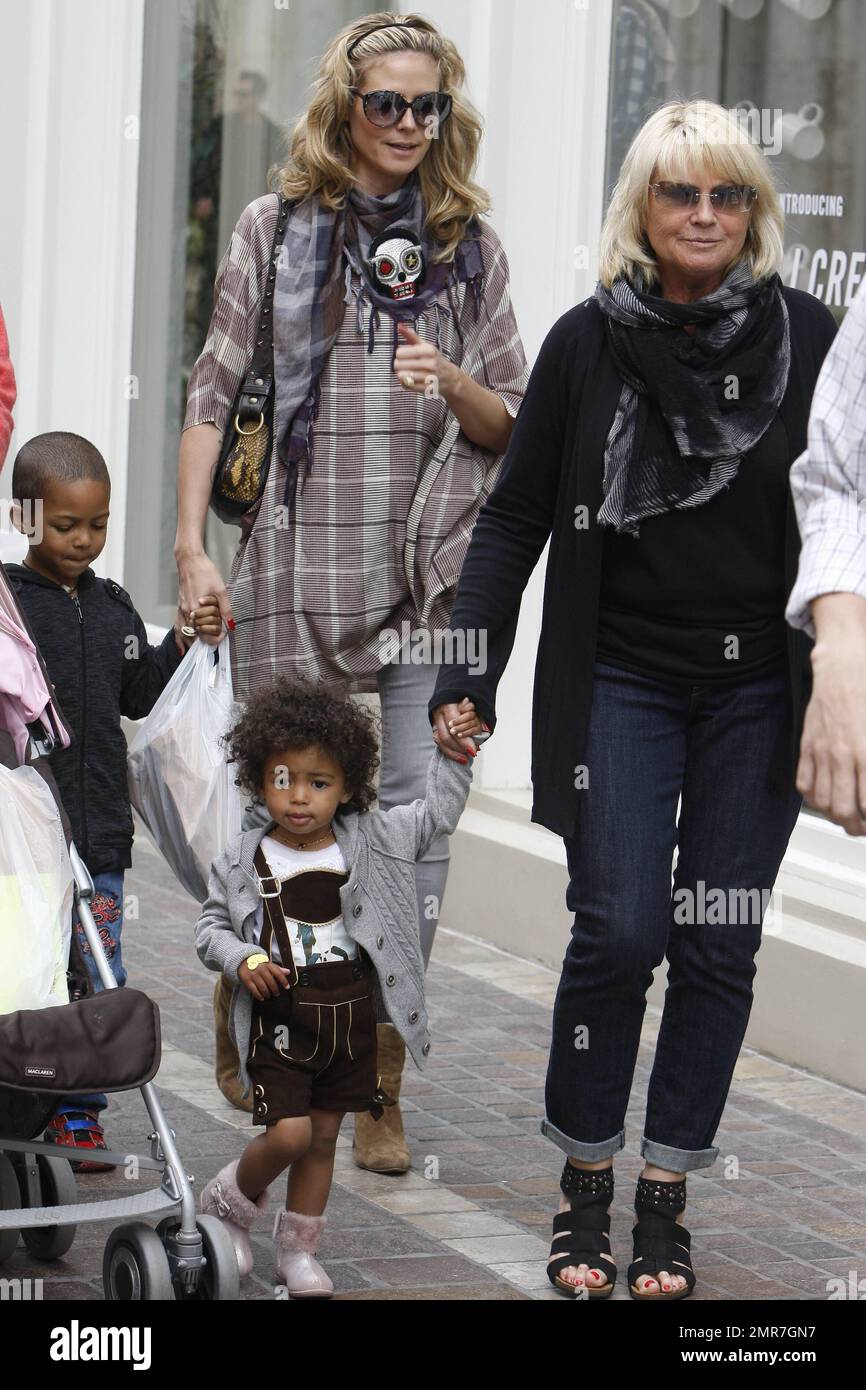 Top model Heidi Klum visits The Grove shopping center with her mom Erna and  dad Gunther where they walked with Heidi's kids, daughter Leni, sons Henry  and Johan and sweet daughter Lou