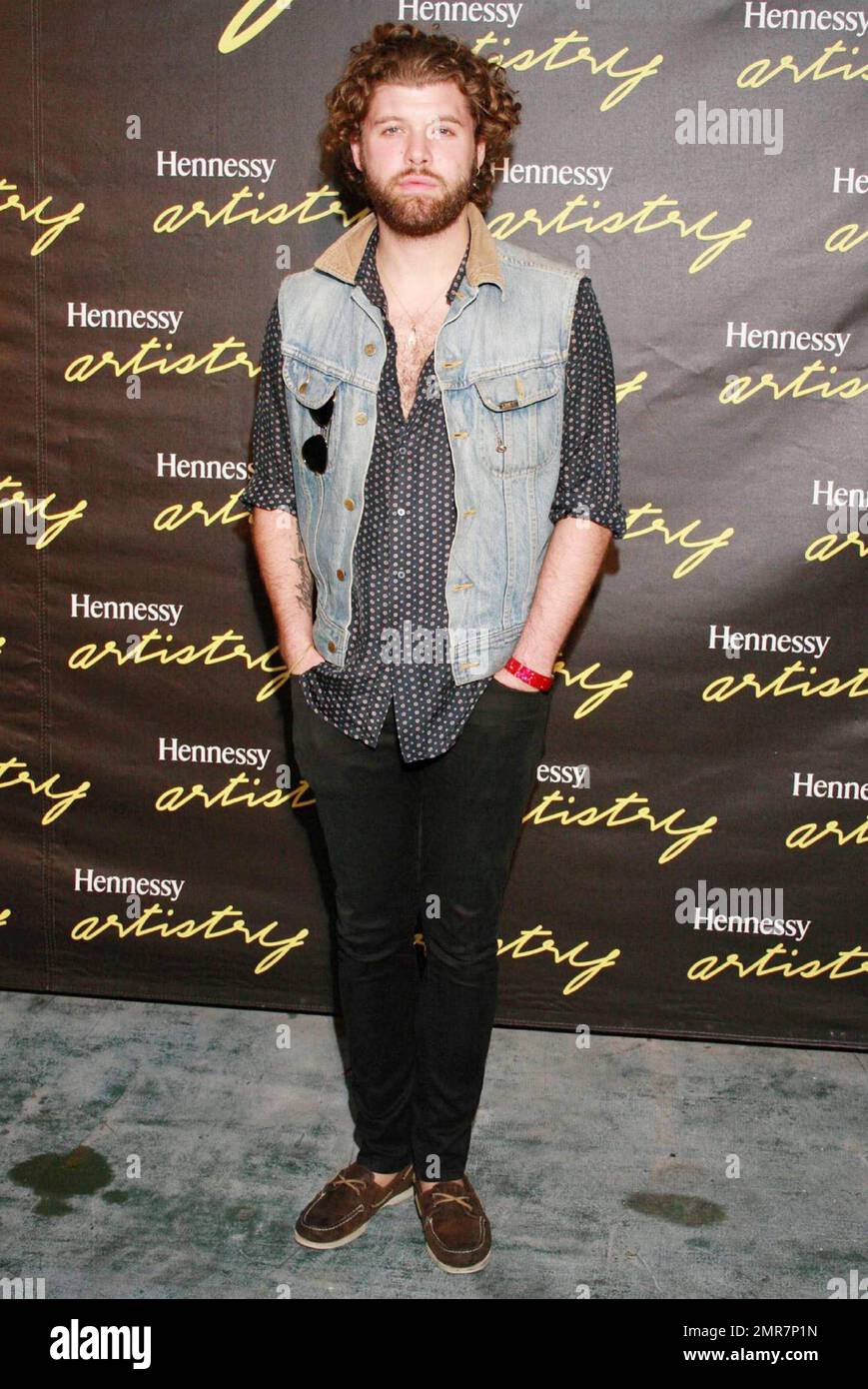 Eve Roots Daniel Merriweather arrives at Hennessy Artistry 2010 held at Ice ...