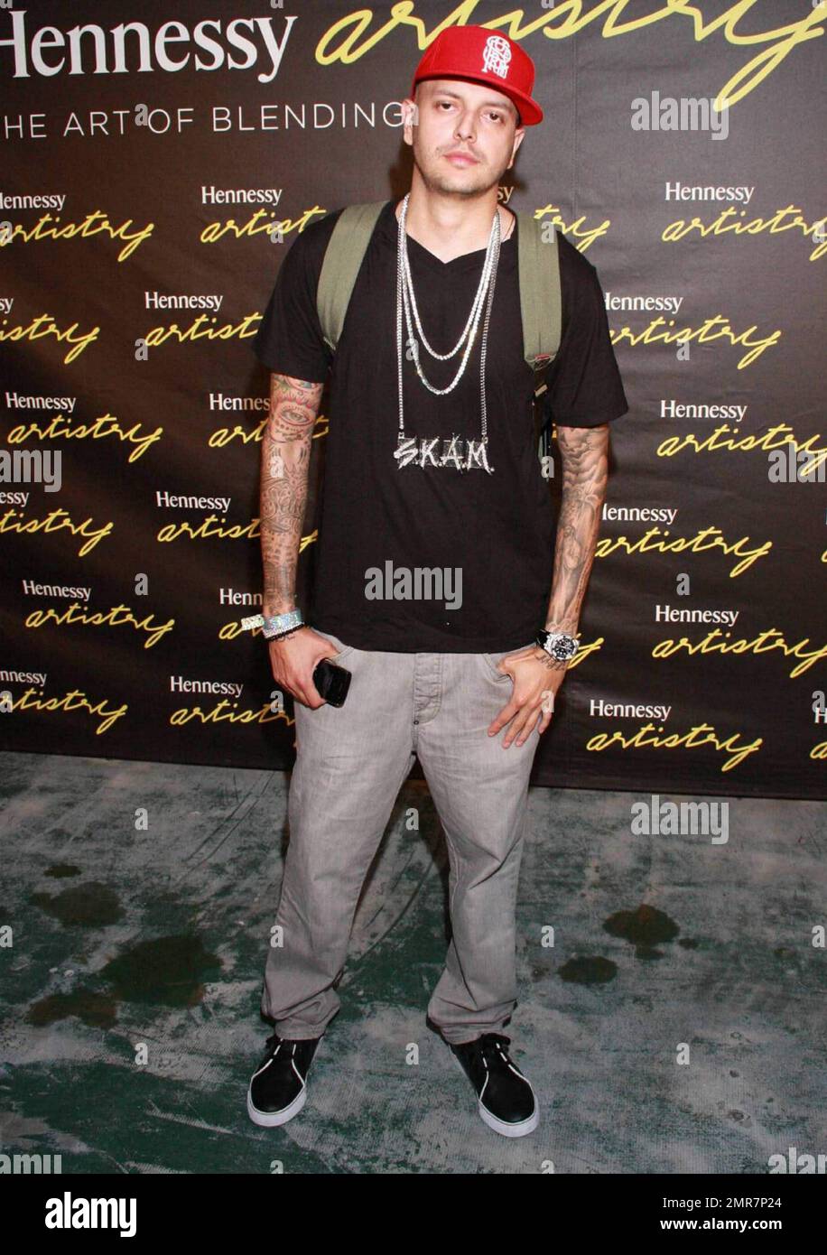 Q tip rapper hi-res stock photography and images - Alamy