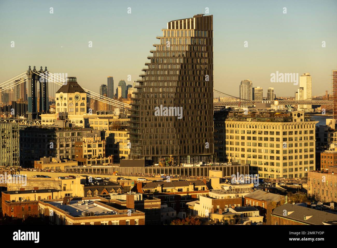 Magnolia apartment building apartments residence residences hires