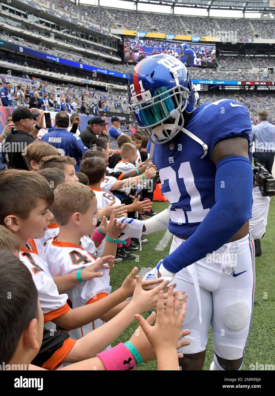 New York Giants strong safety Landon Collins 21 acknowledges young fans prior to an NFL football
